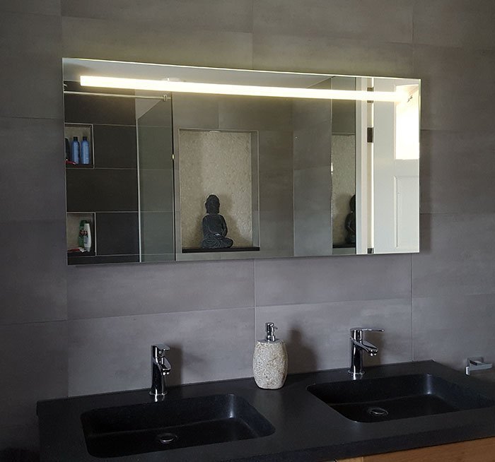 Krachtige Stijl: De Perfecte Badkamerspiegel Van 120 Cm