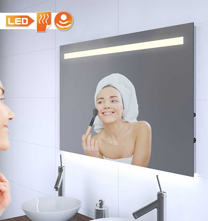 Deze 100 cm brede spiegel heeft de ideale verlichting voor make-up of bij het scheren