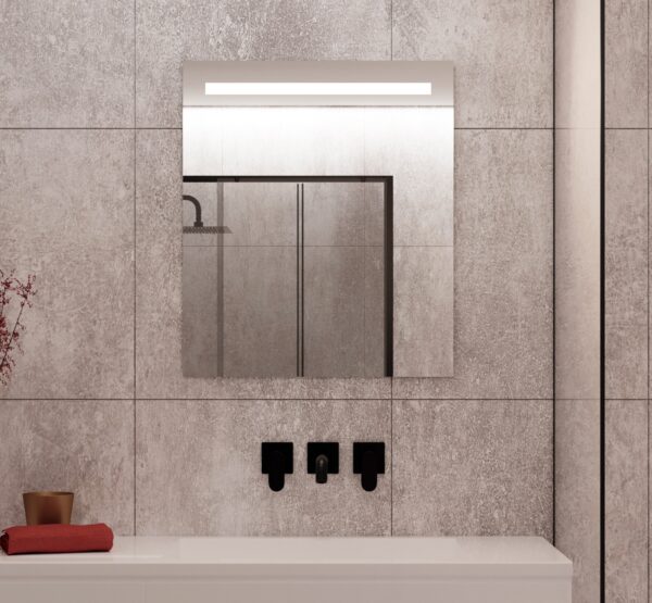 Smalle badkamer spiegel met verlichting, spiegel verwarming en sensor met dimfunctie