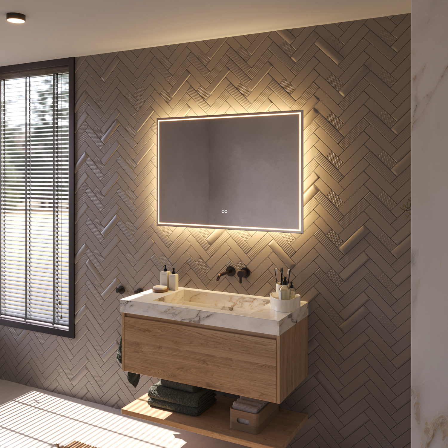 De geïntegreerde spiegelverwarming schakelt automatisch mee met de verlichting en voorkomt dat de spiegel beslaat na bv het douchen, handig!