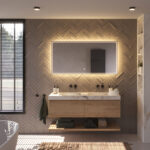 Deze fraaie badkamer spiegel met directe en indirecte verlichting is 140 cm breed, 70 cm hoog en slechts 3 cm diep