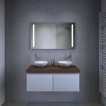 Badkamer spiegel met dimbare warm witte LED verlichting