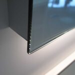 LED spiegel met rondom een net afgewerkt aluminium frame