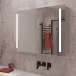 Luxe aluminium badkamerspiegelkast met verlichting en spiegelverwarming