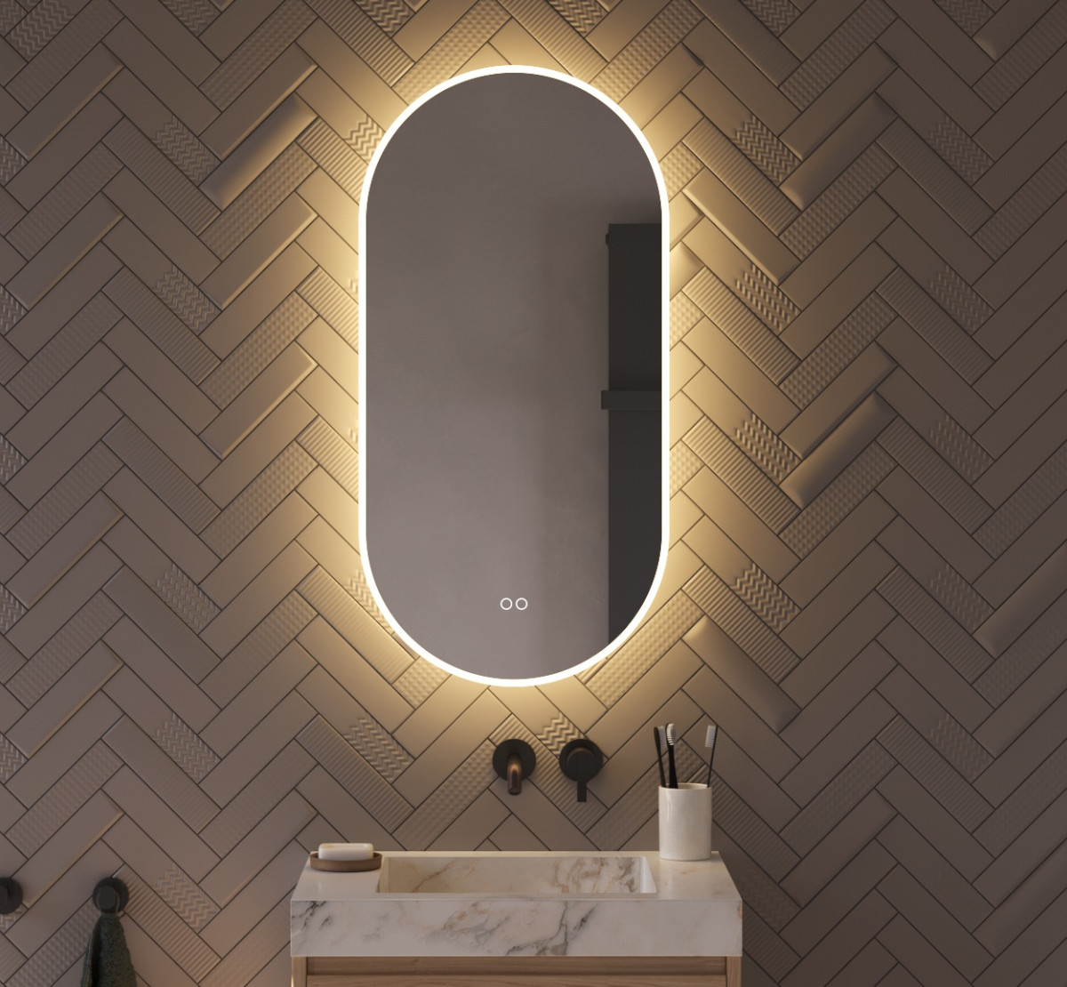 Deze smalle ovale spiegel voor in de badkamer is van alle gemakken voorzien, zoals: geïntegreerde verlichting en verwarming, dimfunctie, instelbare lichtkleur en dubbele touch bediening