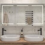 Luxe design spiegelkast, uitgevoerd met verlichting, spiegelverwarming en 2 geaarde stopcontacten