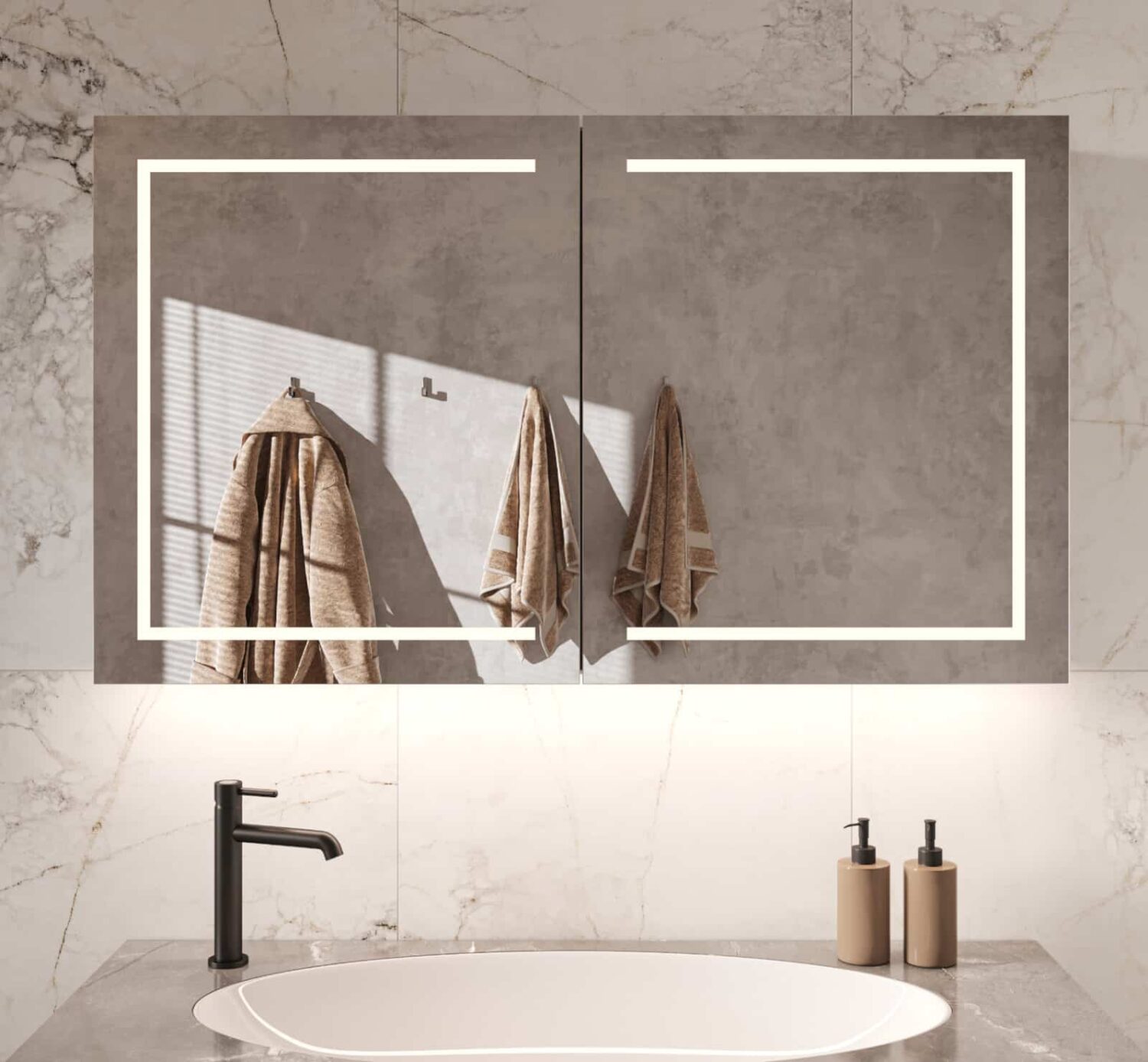 Luxe designspiegelkast voor in de kamer, van alle gemakken voorzien en een echte eye catcher!