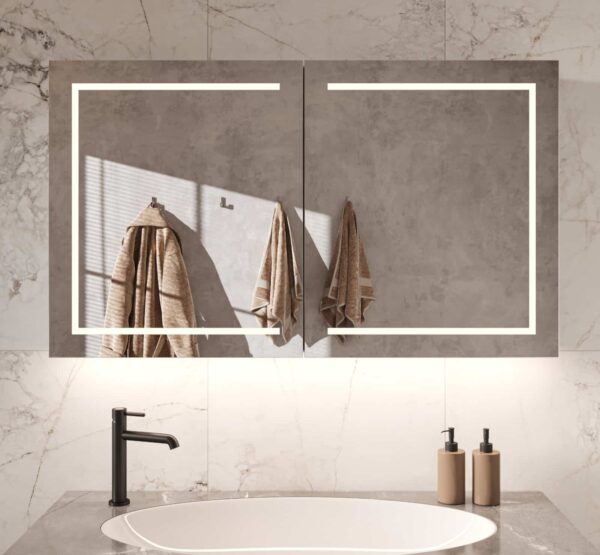 Luxe designspiegelkast voor in de kamer, van alle gemakken voorzien en een echte eye catcher!