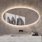 Stijlvolle 160 cm brede ovale badkamer spiegel, uitgevoerd met verlichting en spiegelverwarming