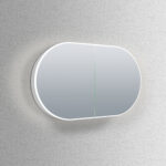 Stijlvolle ovale badkamer spiegelkast, uitgevoerd met verlichting, spiegelverwarming, stopcontacten met USB, magnetische make-up spiegel, soft-close scharnieren, instelbare lichtkleur en dimfunctie